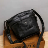 Amelia | Elegant Multi-Pocket Crossbody Bag