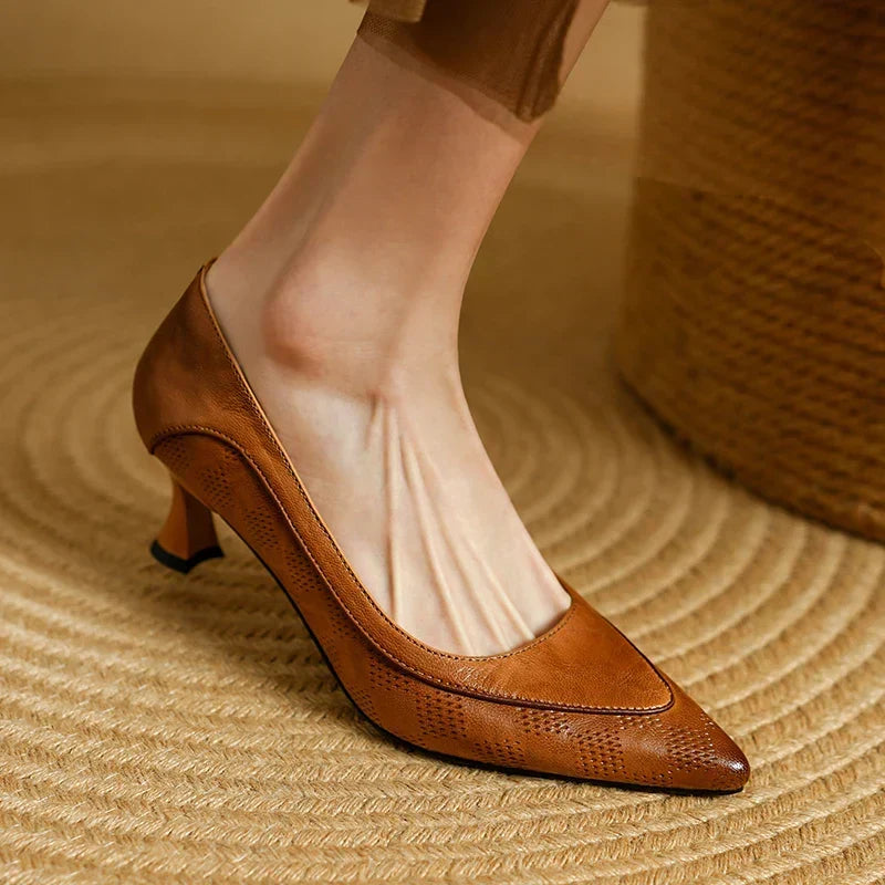 Rachel | Textured Mid-Heel Pumps