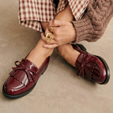 Charlotte | Moccasin Flats with Bow