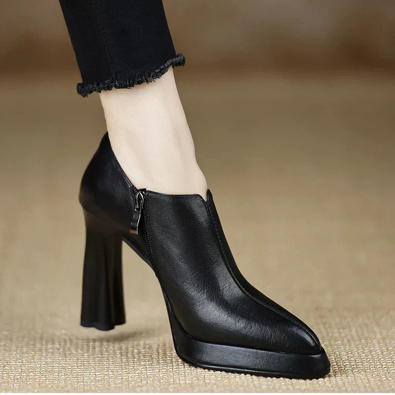 Rachel | Structured Leather Pumps