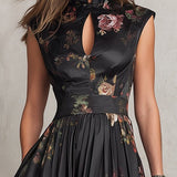 Hannah | Floral Keyhole Pleated Midi Dress